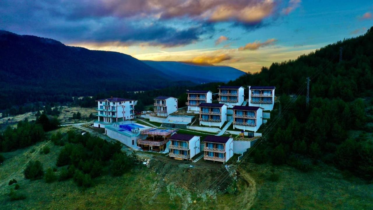 Вилно Селище Paradise View Сырница Экстерьер фото